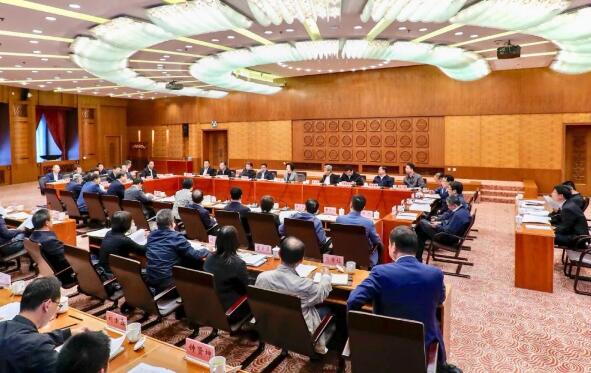 孫春蘭在清華大學調研時強調：提升教育服務經(jīng)濟社會發(fā)展能力