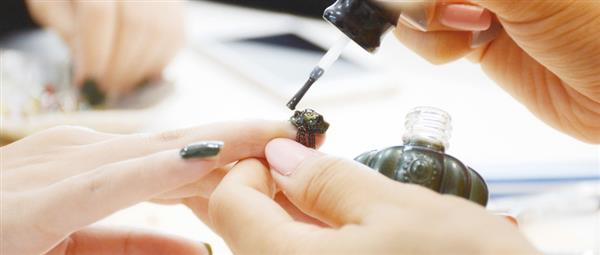 現(xiàn)在學(xué)美甲晚嗎？保定哪里可以學(xué)美甲？