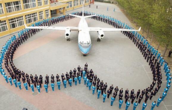 廊坊華航航空學校能學金融事務(wù)專業(yè)嗎？