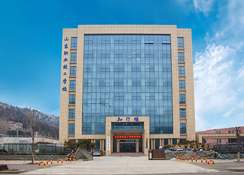 濟南哪所學(xué)校動漫設(shè)計專業(yè)比較好？   