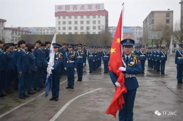 分?jǐn)?shù)不能決定你的未來，騰飛給你希望！