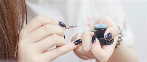 濟寧哪所美甲學(xué)校教育教學(xué)比較好？