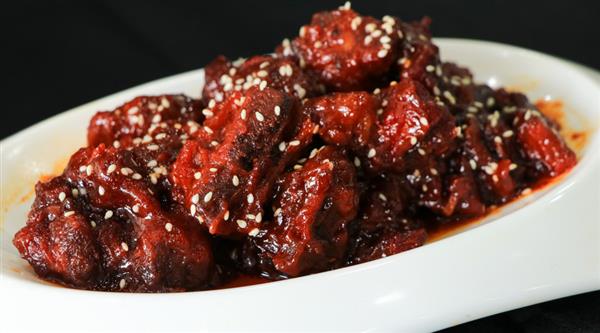 濟(jì)南市技師學(xué)院開設(shè)了哪些烹飪專業(yè)？