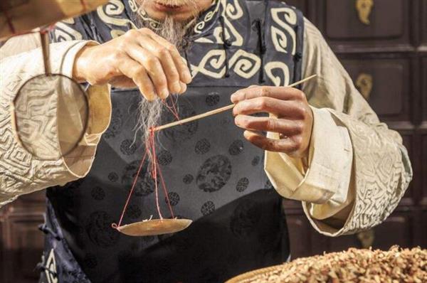 山東醫(yī)藥技師學(xué)院中藥制藥專業(yè)怎么樣？