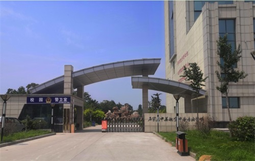 河北地區(qū)哪所學(xué)校有航空服務(wù)專業(yè)？