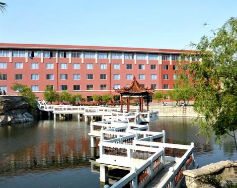 什么是商貿(mào)？青島濱海學(xué)院正在為你講解