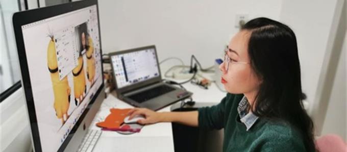 停課不停學(xué)，離校不離師