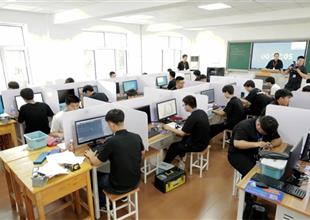 兩項(xiàng)市級職業(yè)院校技能大賽在樂亭職校順..